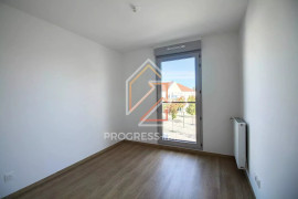
                                                                                        Location
                                                                                         Appartement 3 pièces 61m² avec parking