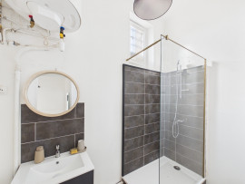 
                                                                                        Location
                                                                                         Appartement 3 pièces