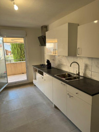 
                                                                                        Location
                                                                                         Appartement 3 pièces