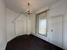 Location
Appartement 3 pièces au rez-de-chaussée en HYPER-CENTRE