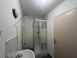 Location
Appartement 3 pièces au rez-de-chaussée en HYPER-CENTRE