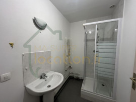 Location
Appartement 3 pièces au rez-de-chaussée en HYPER-CENTRE