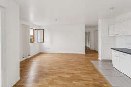 
                                                                                        Vente
                                                                                         Appartement 3 pièces avec balcon - Cergy