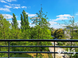 
                                                                                        Vente
                                                                                         Appartement 3 pièces avec balcon et parking