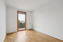 
                                                                                        Vente
                                                                                         Appartement 3 pièces avec balcon - Saint-Ouen