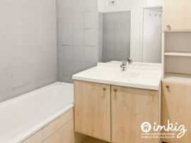 
                                                                                        Vente
                                                                                         Appartement 3 pièces avec terrasse - proche RER