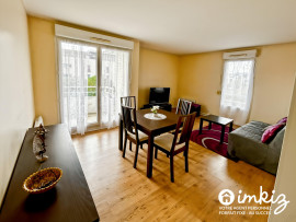 
                                                                                        Vente
                                                                                         Appartement 3 pièces lumineux à Cergy le Haut