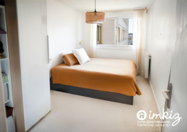 
                                                                                        Vente
                                                                                         Appartement 3 pièces lumineux, chambres sur jardin