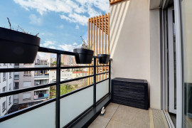 
                                                                                        Vente
                                                                                         Appartement 3 pièces lumineux, Proche métro 4