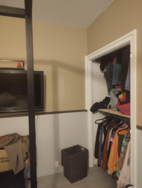 
                                                                                        Location
                                                                                         Appartement 3 pièces - Meublé - Famille ou coloc