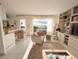 
                                                                                        Vente
                                                                                         Appartement 3 pièces Parc Impérial NICE VUE MER Terrasse et Piscine