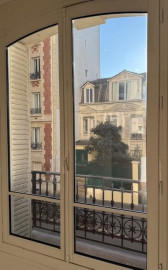 
                                                                                        Vente
                                                                                         Appartement 3 pièces Paris 17