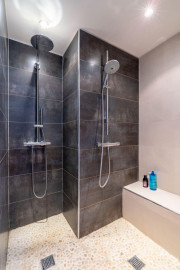 
                                                                                        Vente
                                                                                         Appartement 3 pièces - Préfecture