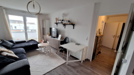
                                                                                        Vente
                                                                                         Appartement 3 pièces récent bien entretenu