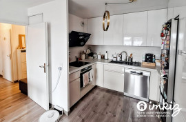 
                                                                                        Vente
                                                                                         Appartement 3 pièces récent bien entretenu