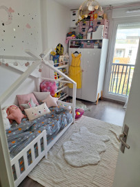 
                                                                                        Vente
                                                                                         Appartement 3 pièces récent bien entretenu