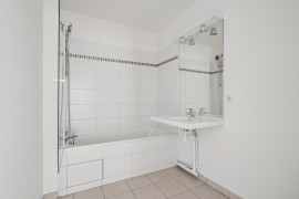 
                                                                                        Vente
                                                                                         Appartement 3 pièces - Saint-Ouen