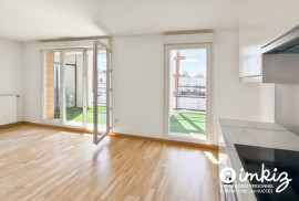 
                                                                                        Vente
                                                                                         Appartement 3 pièces terrasse - parking en sus