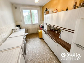 
                                                                                        Vente
                                                                                         Appartement 3 pièces traversant belle vue