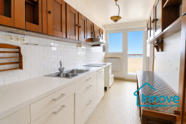 
                                                                                        Vente
                                                                                         Appartement 3 pièces vue exceptionnelle Paris 15ème Alleray-Pr