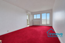 
                                                                                        Vente
                                                                                         Appartement 3 pièces vue exceptionnelle Paris 15ème Alleray-Pr