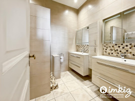 
                                                                                        Vente
                                                                                         Appartement 3 pièces vue mer