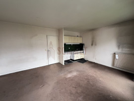 
                                                                                        Vente
                                                                                         Appartement - 31 m² - 1 pièce