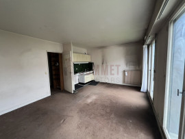 
                                                                                        Vente
                                                                                         Appartement - 31 m² - 1 pièce