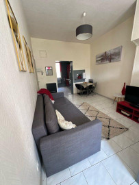 
                                                                                        Location
                                                                                         Appartement 31m2 Hypercentre Cathédrale