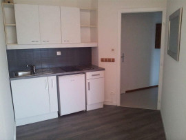 
                                                                                        Location
                                                                                         Appartement 33 m2 proche Halles