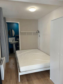 
                                                                                        Location
                                                                                         Appartement 33m2 Vauban meublé