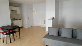 
                                                                                        Location
                                                                                         Appartement 38m² - Idéal étudiant