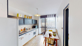 
                                                                                        Location
                                                                                         Appartement 4 chambres Grenoble