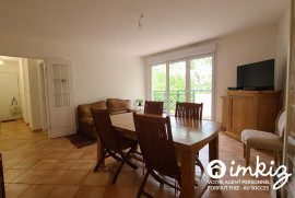 
                                                                                        Vente
                                                                                         Appartement 4 pièces -  3 chambres - 84 m2