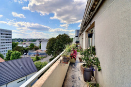 
                                                                                        Vente
                                                                                         Appartement 4 pièces