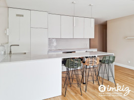 
                                                                                        Vente
                                                                                         Appartement 4 pièces