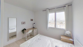 
                                                                                        Vente
                                                                                         Appartement 4 pièces