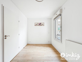 
                                                                                        Vente
                                                                                         Appartement 4 pièces