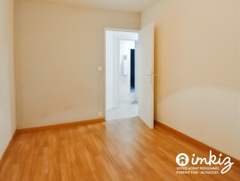 
                                                                                        Vente
                                                                                         Appartement 4 pièces