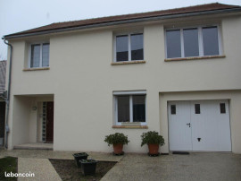 
                                                                        Location
                                                                         Appartement 4 pièces - 70 m²