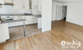 Vente
Appartement 4 pièces 78m² + balcon 12m² + cave