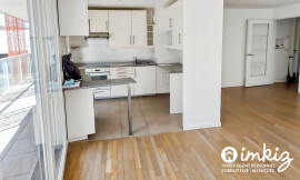 Vente
Appartement 4 pièces 78m² + balcon 12m² + cave
