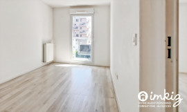 Vente
Appartement 4 pièces 78m² + balcon 12m² + cave