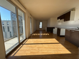 
                                                                                        Vente
                                                                                         Appartement 4 pièces - 81m2 - Garage & Balcon