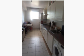 
                                                                                        Location
                                                                                         Appartement - 4 pièces - 96 m²