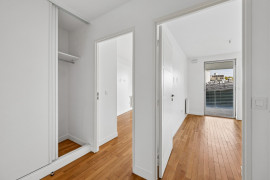 
                                                                                        Vente
                                                                                         Appartement 4 pièces avec BALCONS