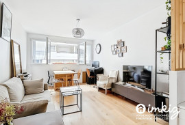 
                                                                                        Vente
                                                                                         Appartement 4 pièces avec cave et parking