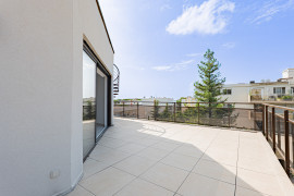 
                                                                                        Vente
                                                                                         Appartement 4 pièces avec toit terrasse privatif – Vue mer – Résidence confidentielle