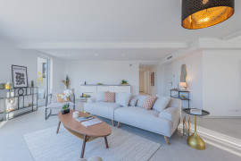 
                                                                                        Vente
                                                                                         Appartement 4 pièces avec toit terrasse privatif – Vue mer – Résidence confidentielle