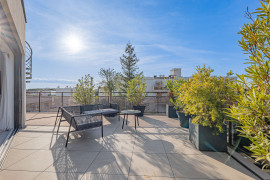 
                                                                                        Vente
                                                                                         Appartement 4 pièces avec toit terrasse privatif – Vue mer – Résidence confidentielle